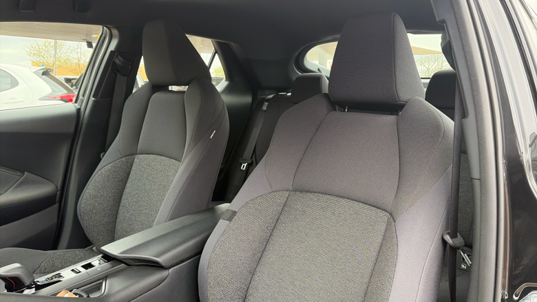 Toyota C-HR 1.8 Hybrid Icon 5dr CVT Hybrid Hatchback